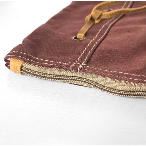 New Handmade Upcycled Aztec Genuine Leather Details Clutch Pouch Wristlet - Picture 7 of 7